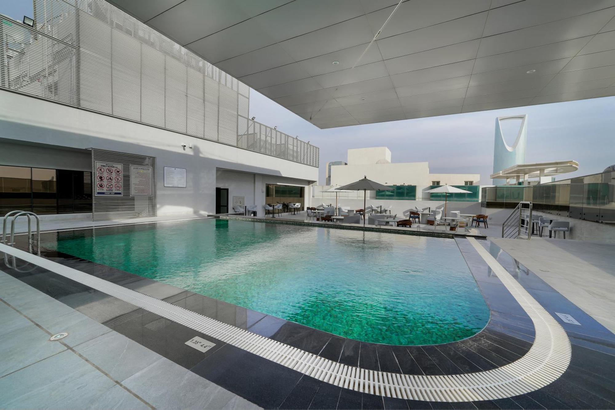 Nova M Hotel, Edge By Rotana Riyadh Exterior photo
